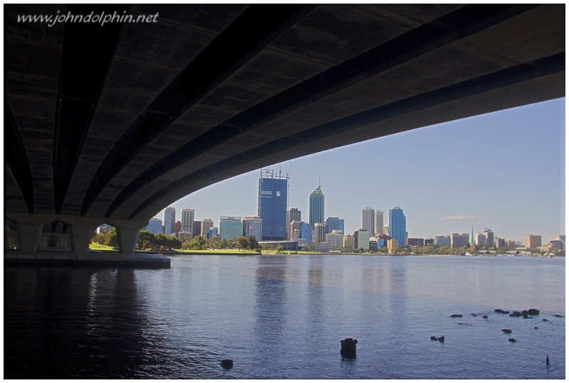 Perth from across the Swan river 3